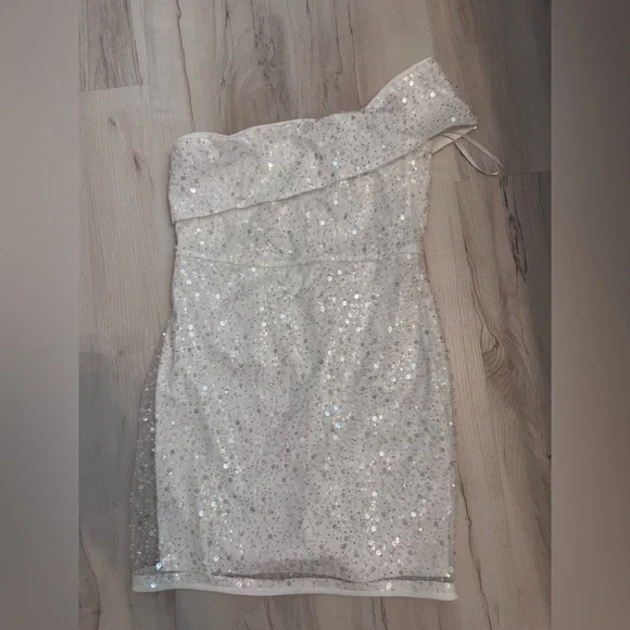 Lulu's White One Shoulder Dress - Picture 6 of 12